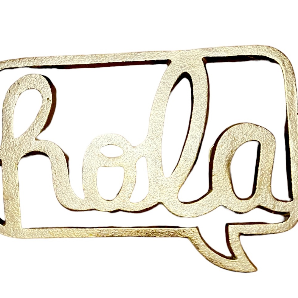 “Hola” Wall Decor